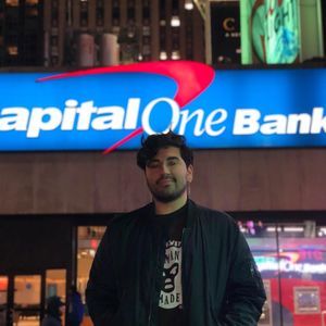 Meet your Posher, Julio